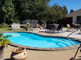 1323 Hooper Rd, Pineville, LA 71360