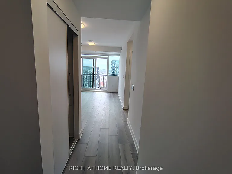 1185 Dupont St #2411 — Photo 22