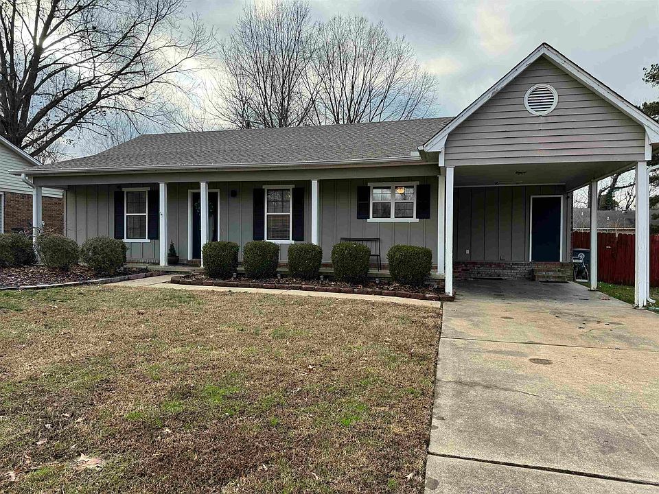1st image of 5 Boysenberry Ln