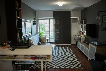 Rented by NY Space Finders Inc.