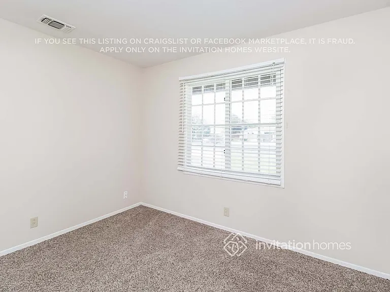 363 Rose Garden Ct — Photo 9