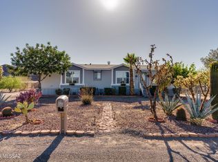 9801 N El Uno Gordo, Tucson, AZ 85743