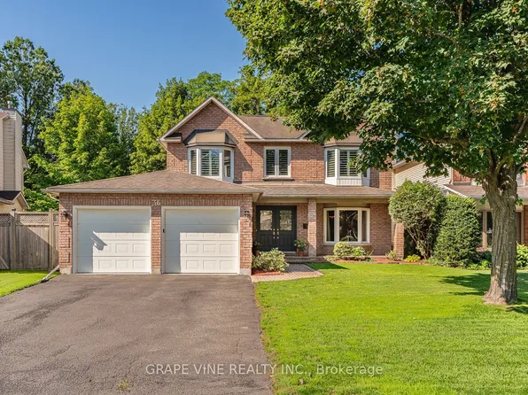 36 Baslaw Dr, Ottawa, ON K1G 5J9