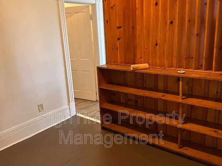 38 E Franklin St #4 — Photo 7
