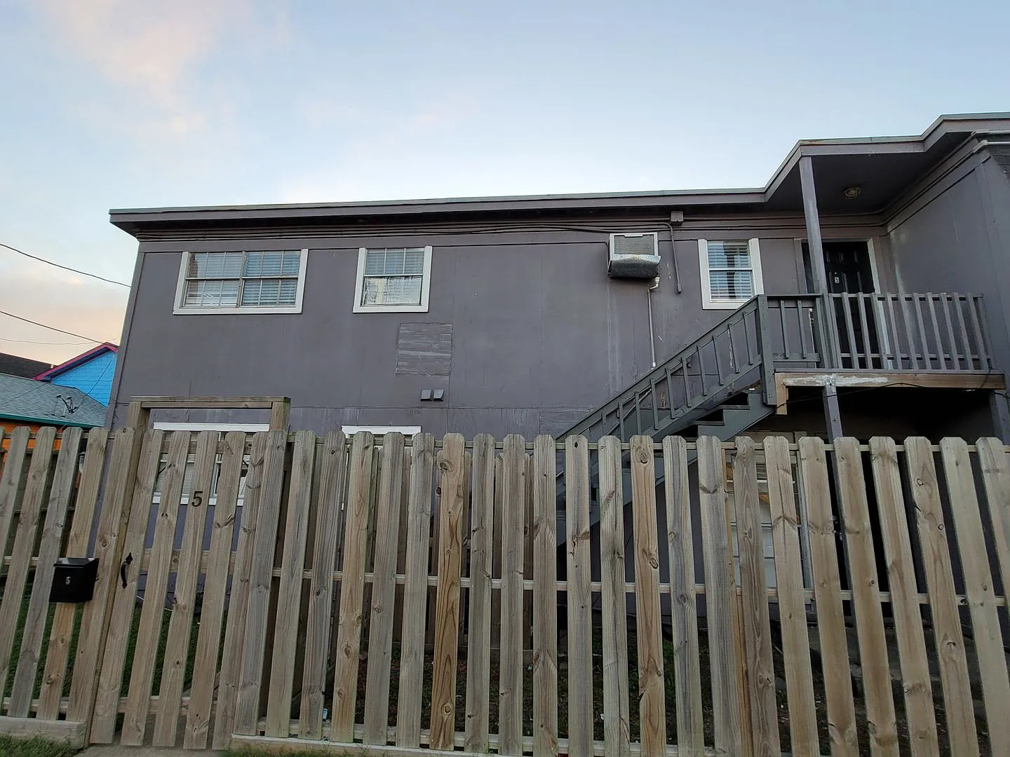 2801 ave M — Photo 1