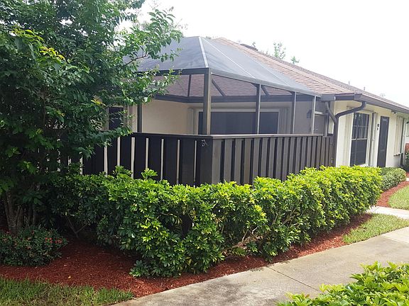 3rd image of 1453 Captains Walk Unit 28