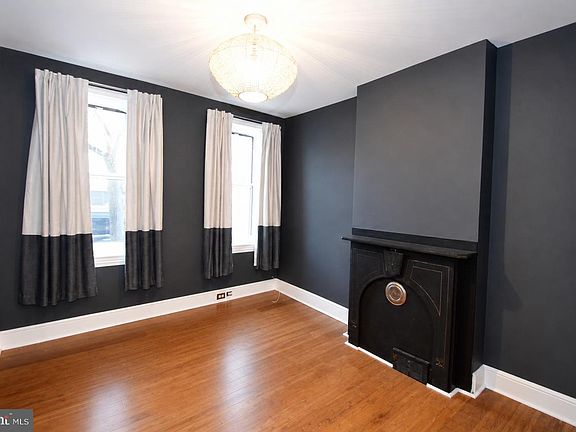 4th image of 101 W Union St