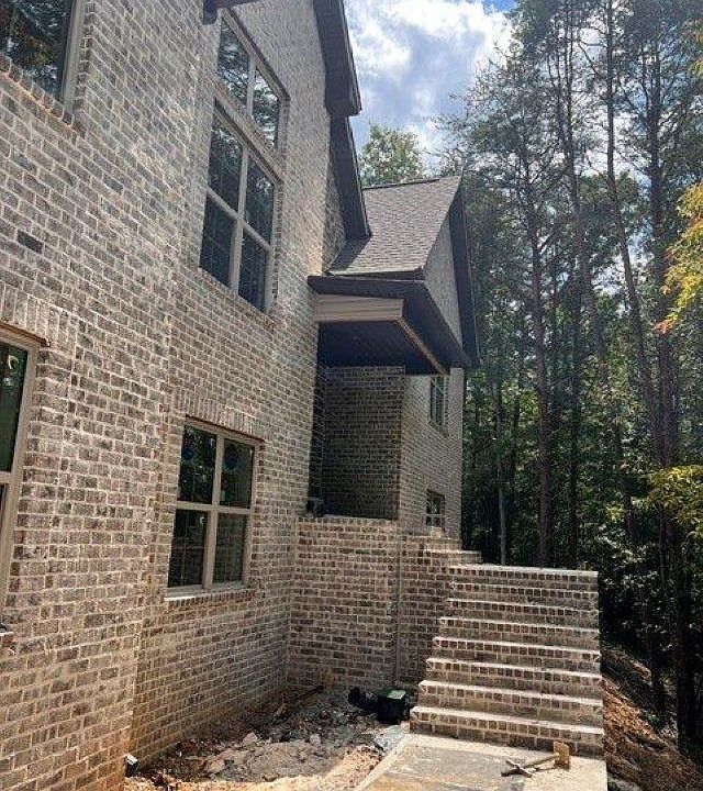 1st image of 1005 Grey Oaks Valley