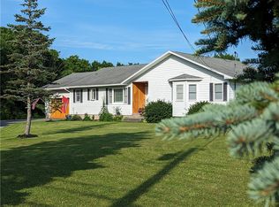3283 Smith Rd, Canandaigua, NY 14424