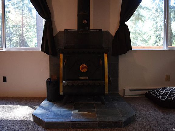 5th image of 2206 Forebay Rd