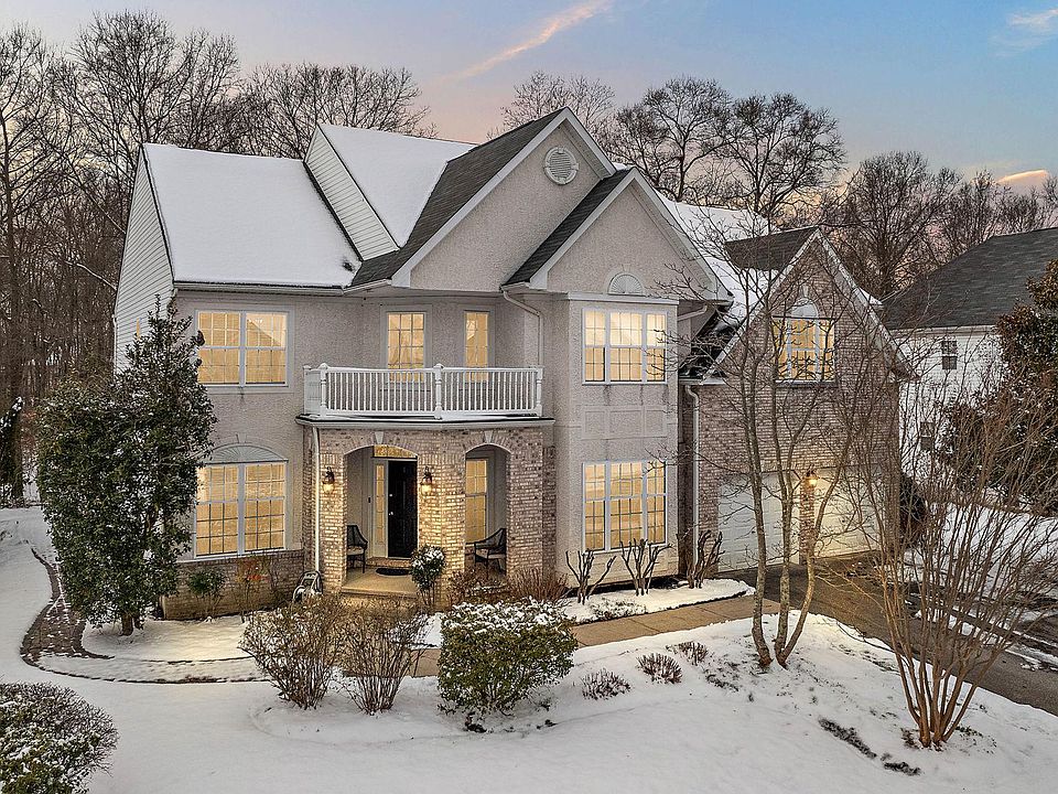 1st image of 187 Haut Brion Ave