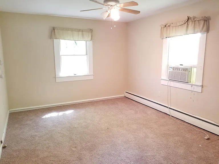 146 Spa Dr — Photo 14