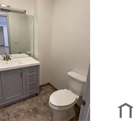 953 N Normandie Ave #1B — Photo 4