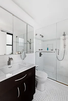 Sold by Compass | media 6