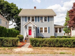 19 Charles St, Wakefield, MA 01880