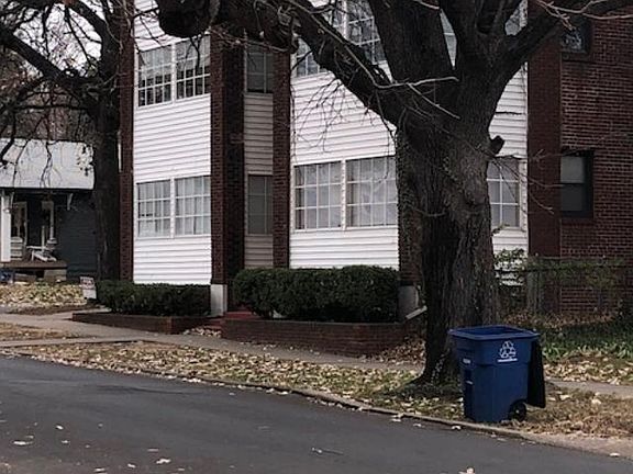 2nd image of 1701 S Saint Louis Ave