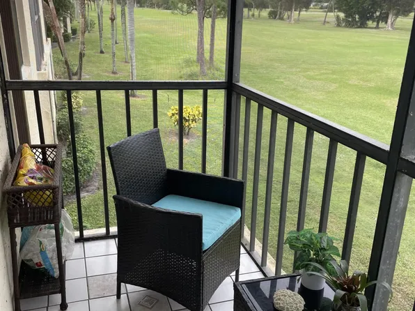 7101 Golf Colony Ct, Lake Worth, FL