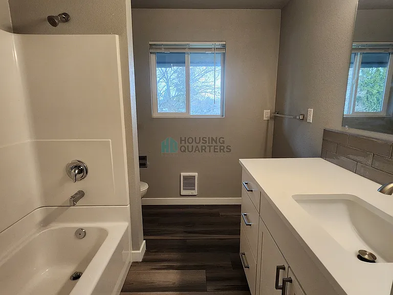 12421 E Riverside Ave #5 — Photo 6