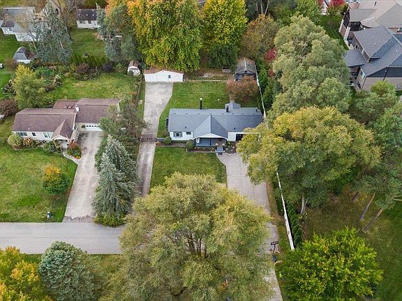 5th image of 63133 Ivy Dr