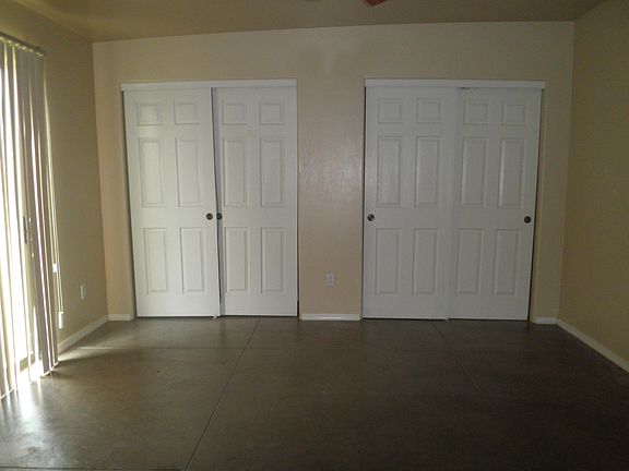 5th image of 306 E Waverly St #2
