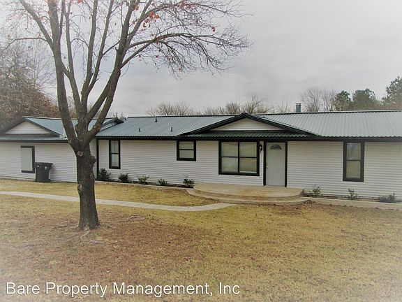 2nd image of 4927 Oakbrook Dr