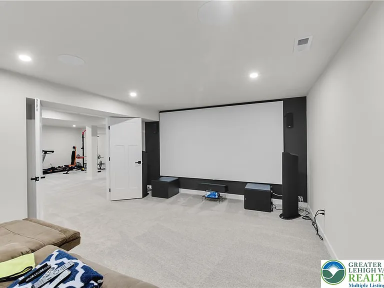 8548 Lafayette Ln — Photo 54