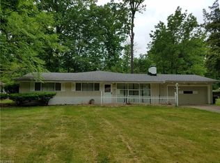 2414 Elmwood Dr, Westlake, OH