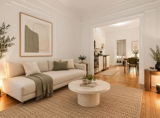 218 E 82nd St APT 1FW, Manhattan, NY 10028