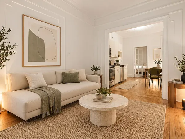 218 E 82nd St APT 1FW, Manhattan, NY 10028