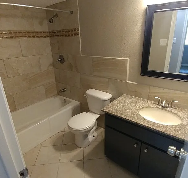 1402 Meadow Way — Photo 6