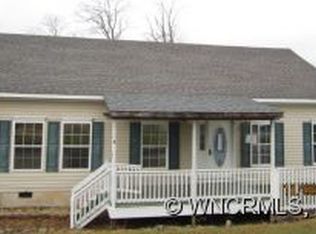 119 Victorian Meadows Dr, Candler, NC 28715