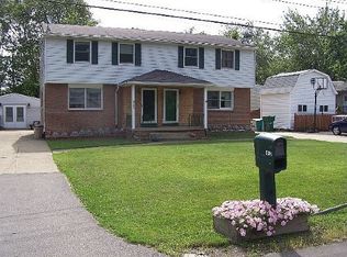 5301 Electric Ave, Hamburg, NY 14075