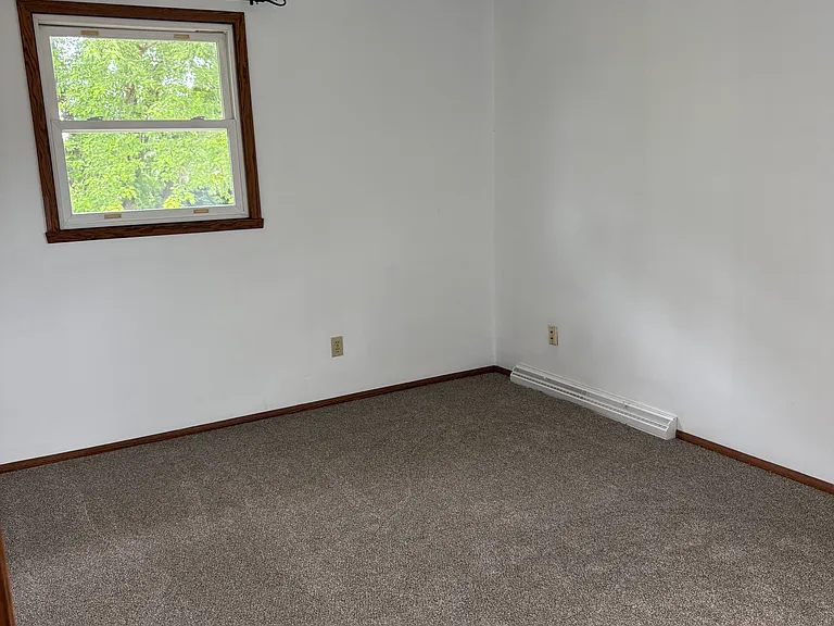 6846 S Ash St — Photo 15