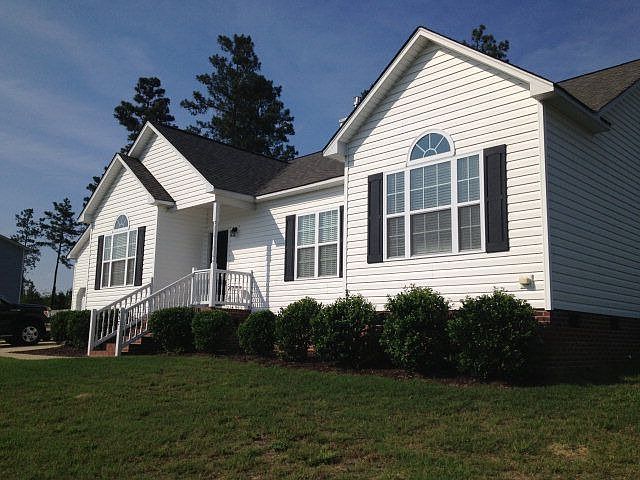 1st image of 437 Moonlight Dr