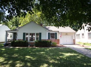 2111 S Pershing Ave, Wichita, KS 67218