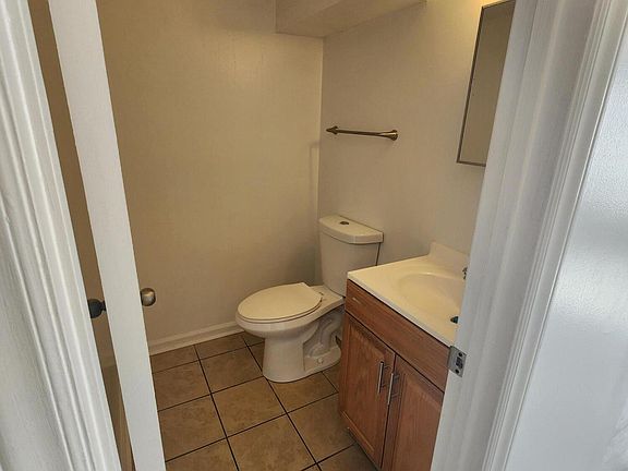 5th image of 102 Shiloh Dr #A