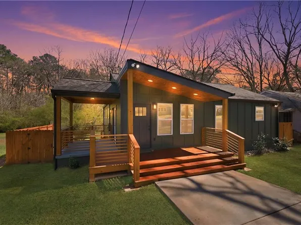 2228 Carey Dr SE, Atlanta, GA 30315