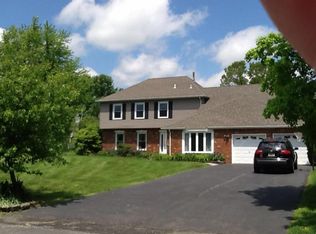 29 Patterson Dr, Freehold, NJ 07728