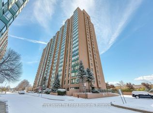 155 Hillcrest Ave Unit 901, Mississauga, ON L5B 3Z2