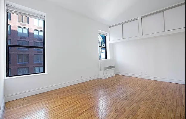 Rented by REAL New York | media 2