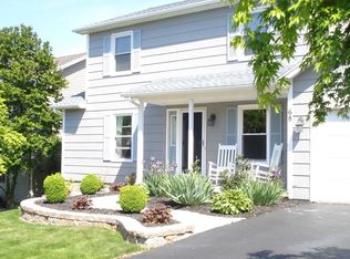 68 Cheshire Ln, Rochester, NY 14624