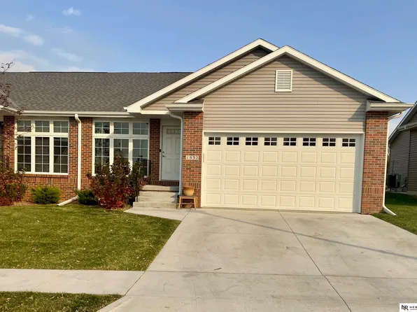 1532 Open Sky Ln, Lincoln, NE 68522
