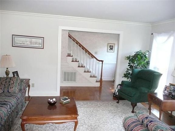 Formal Living Room 2