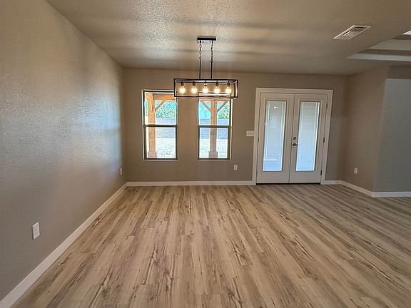 5th image of 908 W Natalie Dr