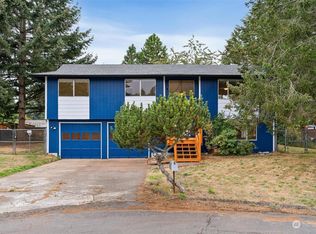 15220 17th Avenue Ct E, Tacoma, WA