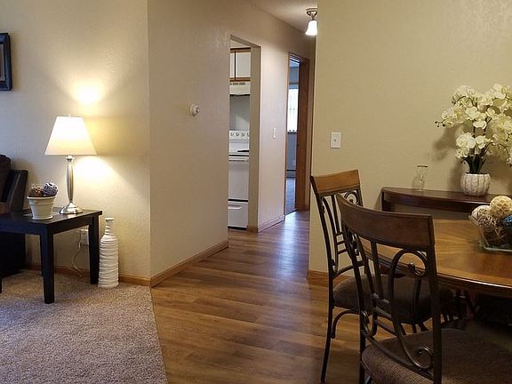 4th image of 1059 9th Ave S #7090304