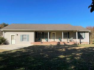425 John Brinkley Rd, Shelbyville, TN 37160