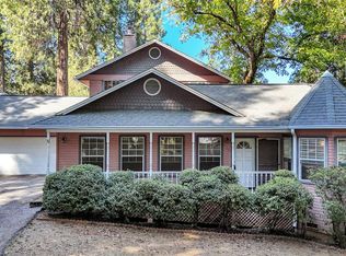 220 Wiley Ln, Grass Valley, CA 95945