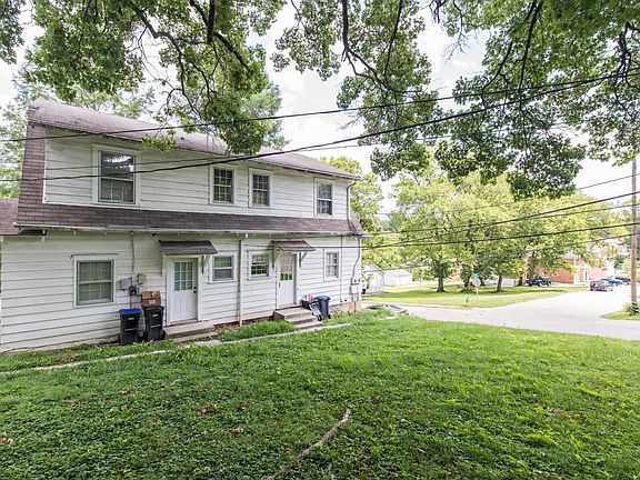 3rd image of 1 Dogwood St