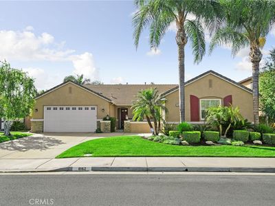 8162 River Bluffs Ln, Eastvale, CA, 92880